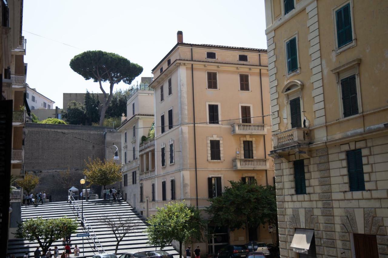 Museum Inn - Una finestra sui Musei Vaticani Roma Exterior foto